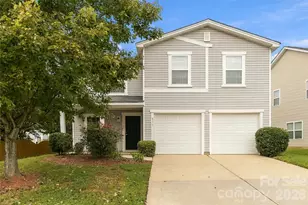 6215 Woodland Commons Dr, Charlotte, NC 28269 - Photo 1