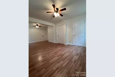 305 Briarwood Circle, Dallas, NC 28034 - Photo 8