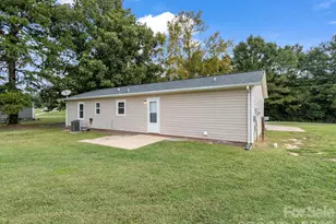 112 Roseborough Rd, Grover, NC 28073 - Photo 22