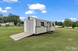 112 Roseborough Rd, Grover, NC 28073 - Photo 24