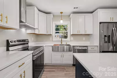 3801 Hillock Court, Charlotte, NC 28215 - Photo 16