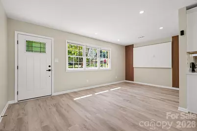3801 Hillock Court, Charlotte, NC 28215 - Photo 8