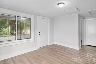 1409 Essex St, Gastonia, NC 28052 - Photo 14