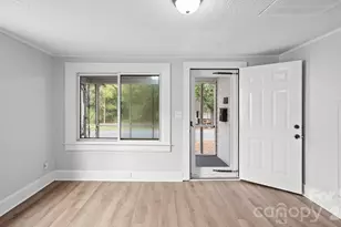 1409 Essex St, Gastonia, NC 28052 - Photo 12