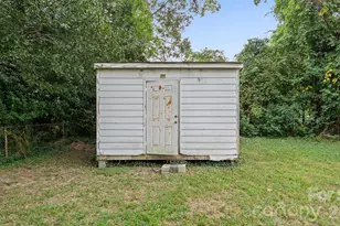 1409 Essex St, Gastonia, NC 28052 - Photo 24