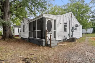 1409 Essex St, Gastonia, NC 28052 - Photo 1