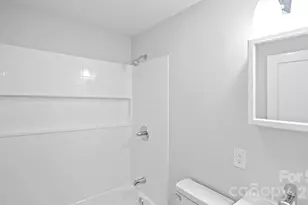 1409 Essex St, Gastonia, NC 28052 - Photo 6