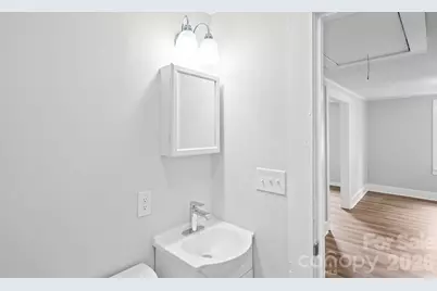1409 Essex Street, Gastonia, NC 28052 - Photo 8