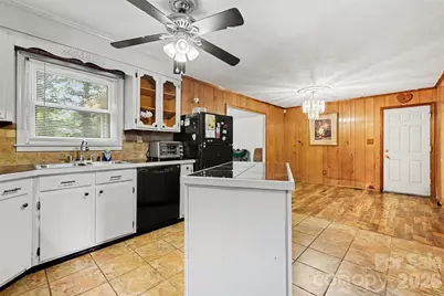 393 Carson Drive, Gastonia, NC 28052 - Photo 8