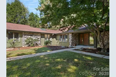 3003 Sourwood Trail, Hendersonville, NC 28739 - Photo 2