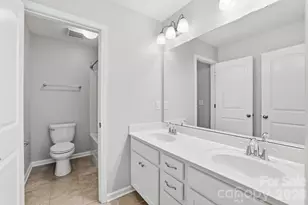 8123 Cornhill Ave, Charlotte, NC 28277 - Photo 14
