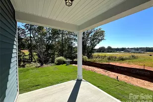 109 Pull Ln, Troutman, NC 28166 - Photo 16