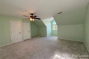 11911 Royal Castle Ct, Charlotte, NC 28277 - Photo 8