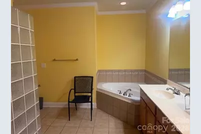 3511 Winter View Court, Charlotte, NC 28269 - Photo 22