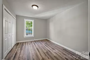1203 Spainhour St, Lenoir, NC 28645 - Photo 12