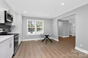2233 Highland St, Charlotte, NC 28208 - Photo 12