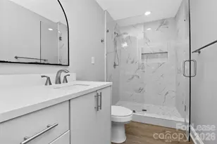 2233 Highland St, Charlotte, NC 28208 - Photo 20