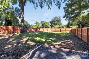 2233 Highland St, Charlotte, NC 28208 - Photo 28