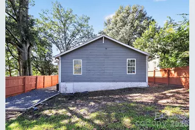 2233 Highland Street, Charlotte, NC 28208 - Photo 26
