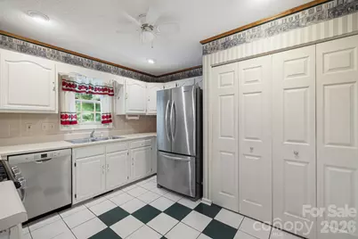 103 Tarragon Place, Flat Rock, NC 28731 - Photo 12