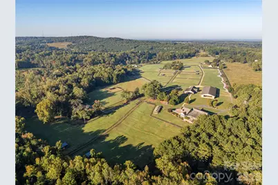 520 Lewis Farm Road, Bessemer City, NC 28016 - Photo 2