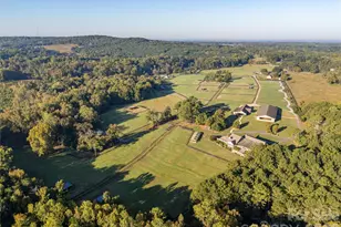 520 Lewis Farm Rd, Bessemer City, NC 28016 - Photo 2