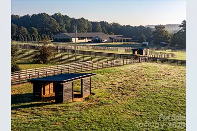 520 Lewis Farm Road, Bessemer City, NC 28016 - Photo 6