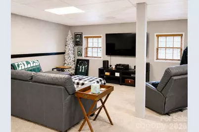 529 Carolina Avenue N, Statesville, NC 28677 - Photo 28
