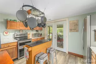 589 Little East Fork Rd, Canton, NC 28716 - Photo 8