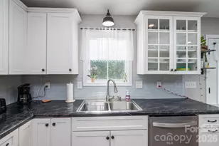 203 Dayton Rd, Dallas, NC 28034 - Photo 10