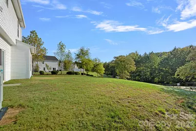 6215 Paw Village Road, Charlotte, NC 28214 - Photo 32