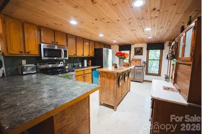 401 Shady Drive, Collettsville, NC 28611 - Photo 38