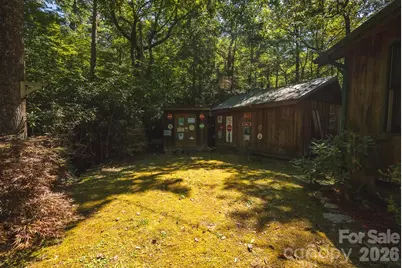 401 Shady Drive, Collettsville, NC 28611 - Photo 8