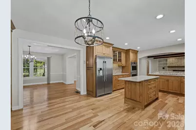 109 Yardley Court, Hendersonville, NC 28739 - Photo 28