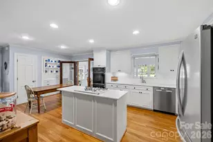 2920 Wickersham Rd, Charlotte, NC 28211 - Photo 14