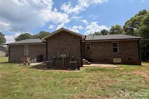 3791 Lee Moore Rd, Maiden, NC 28650 - Photo 10