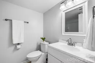 11413 Kingfisher Dr, Charlotte, NC 28226 - Photo 12