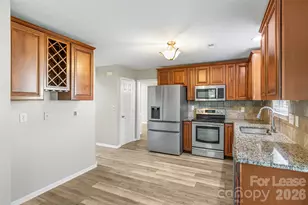 6102 Tesh Ct, Charlotte, NC 28269 - Photo 10
