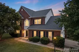 6102 Tesh Ct, Charlotte, NC 28269 - Photo 2