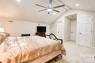 301 Pinkney St, Shelby, NC 28150 - Photo 20
