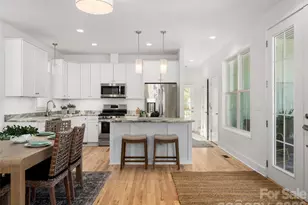 21 Skyvue Ct, Saluda, NC 28773 - Photo 2