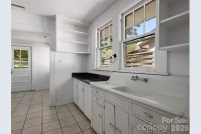33 Madeline Avenue, Asheville, NC 28806 - Photo 10