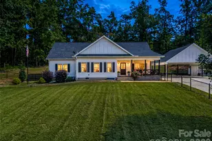 194 Lyles Pond Rd, Rutherfordton, NC 28139 - Photo 2