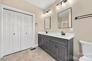 2937 Frank Whisnant Rd, Morganton, NC 28655 - Photo 18