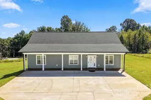 2937 Frank Whisnant Rd, Morganton, NC 28655 - Photo 26