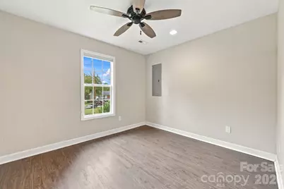 203 Crestview Drive, Thomasville, NC 27360 - Photo 22