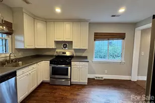 2108 Hassell Pl, Charlotte, NC 28209 - Photo 8