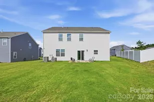 9251 Mackinaw Dr, Gastonia, NC 28056 - Photo 32