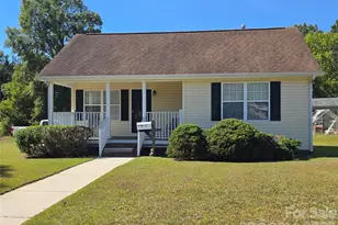 218 Center St, Chester, SC 29706 - Photo 2