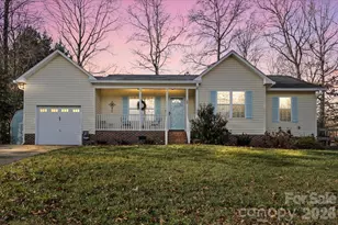 169 Meadow Glen Dr, Troutman, NC 28166 - Photo 1